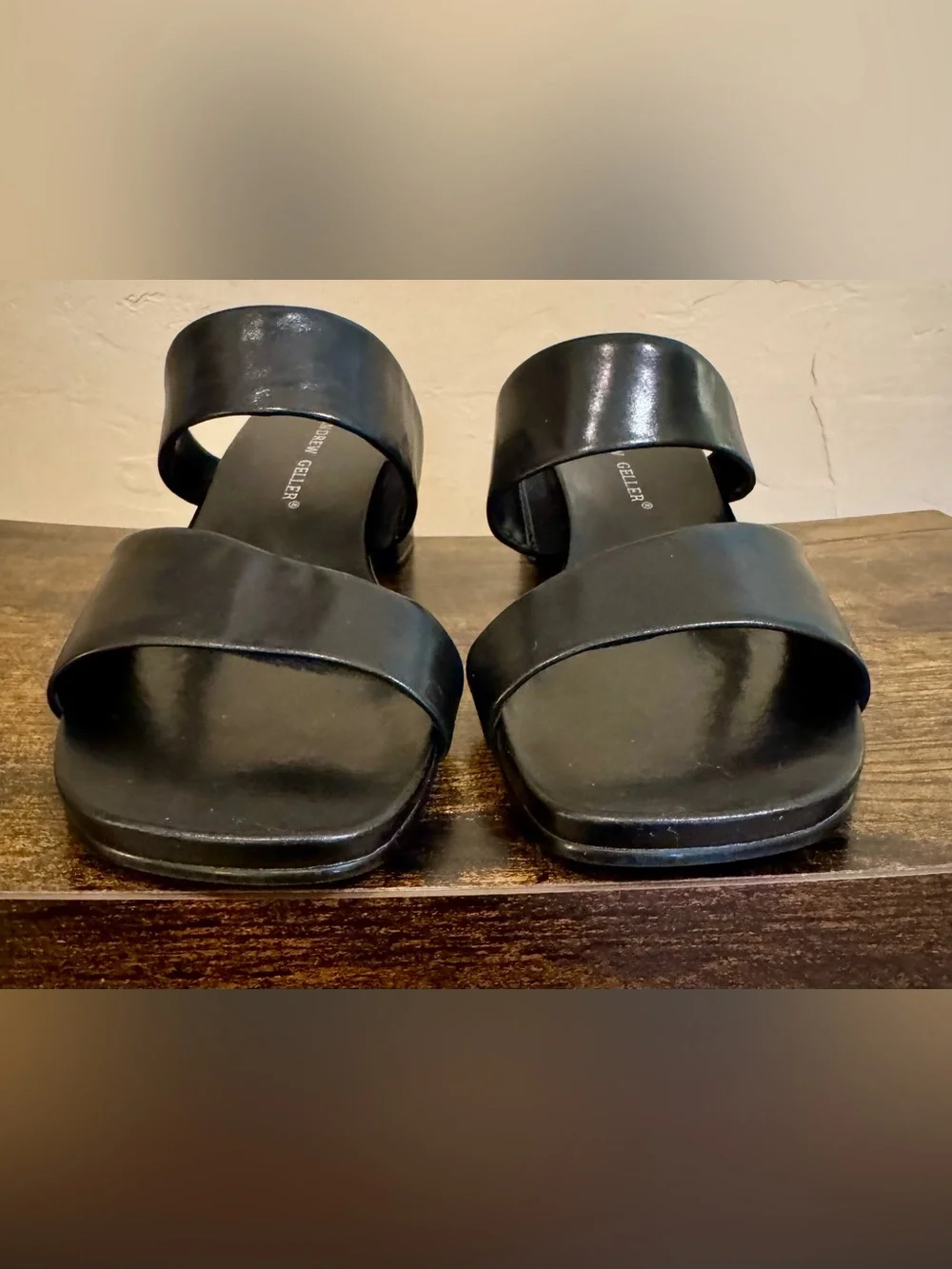 Andrew Geller Black Leather Slide Heel for Women Sz 8M